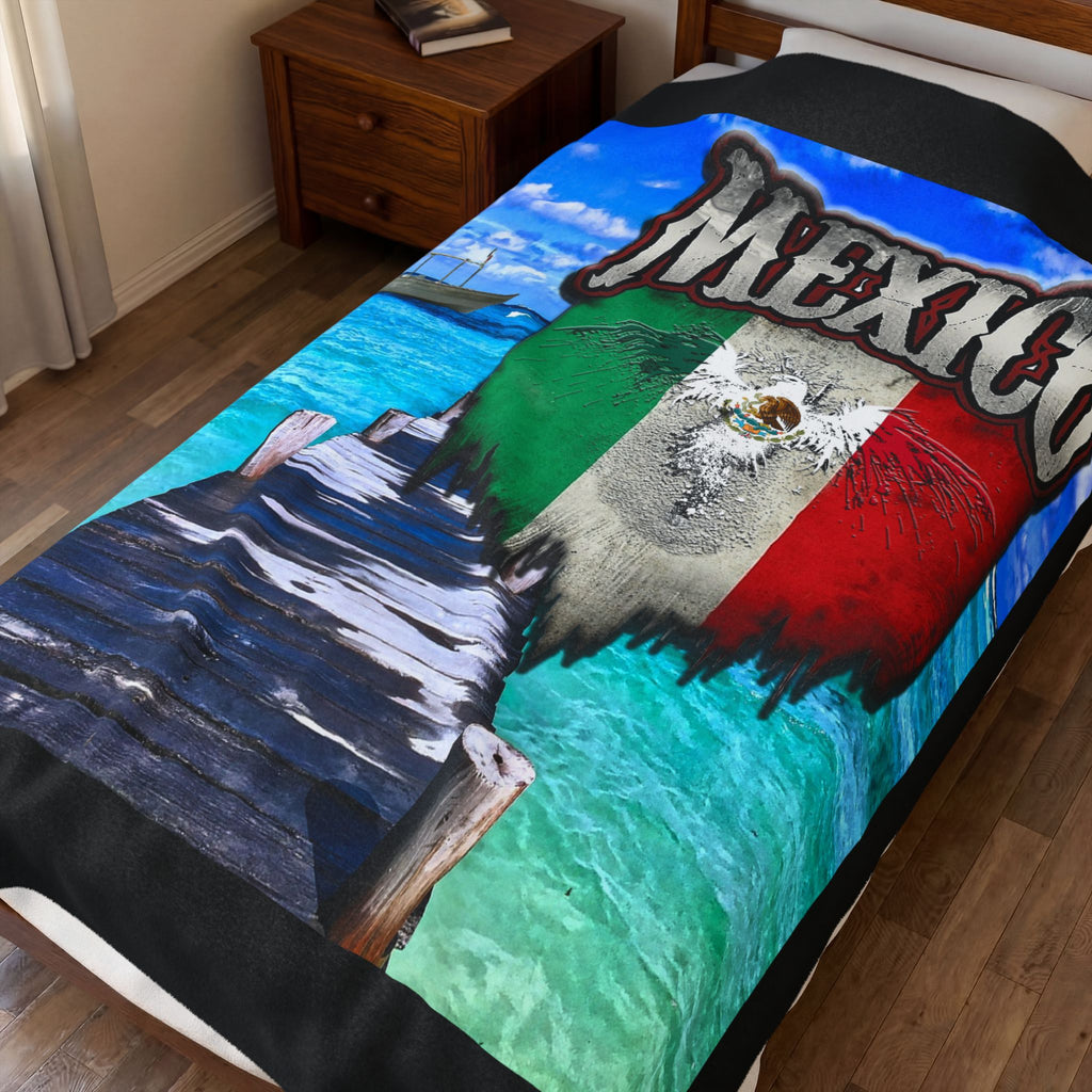 Mexico Beach / Velveteen Plush Blanket