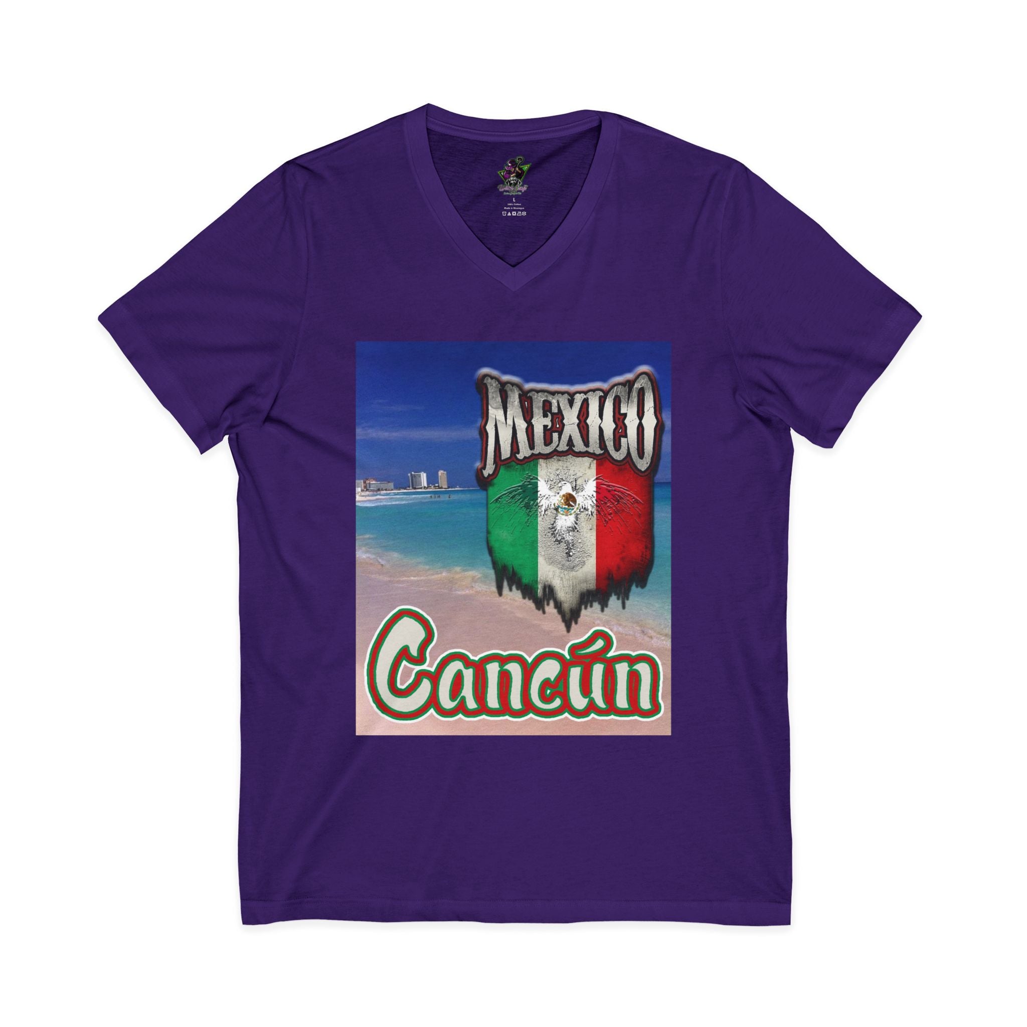 Cancún Mexico Beach / V-Neck Tee