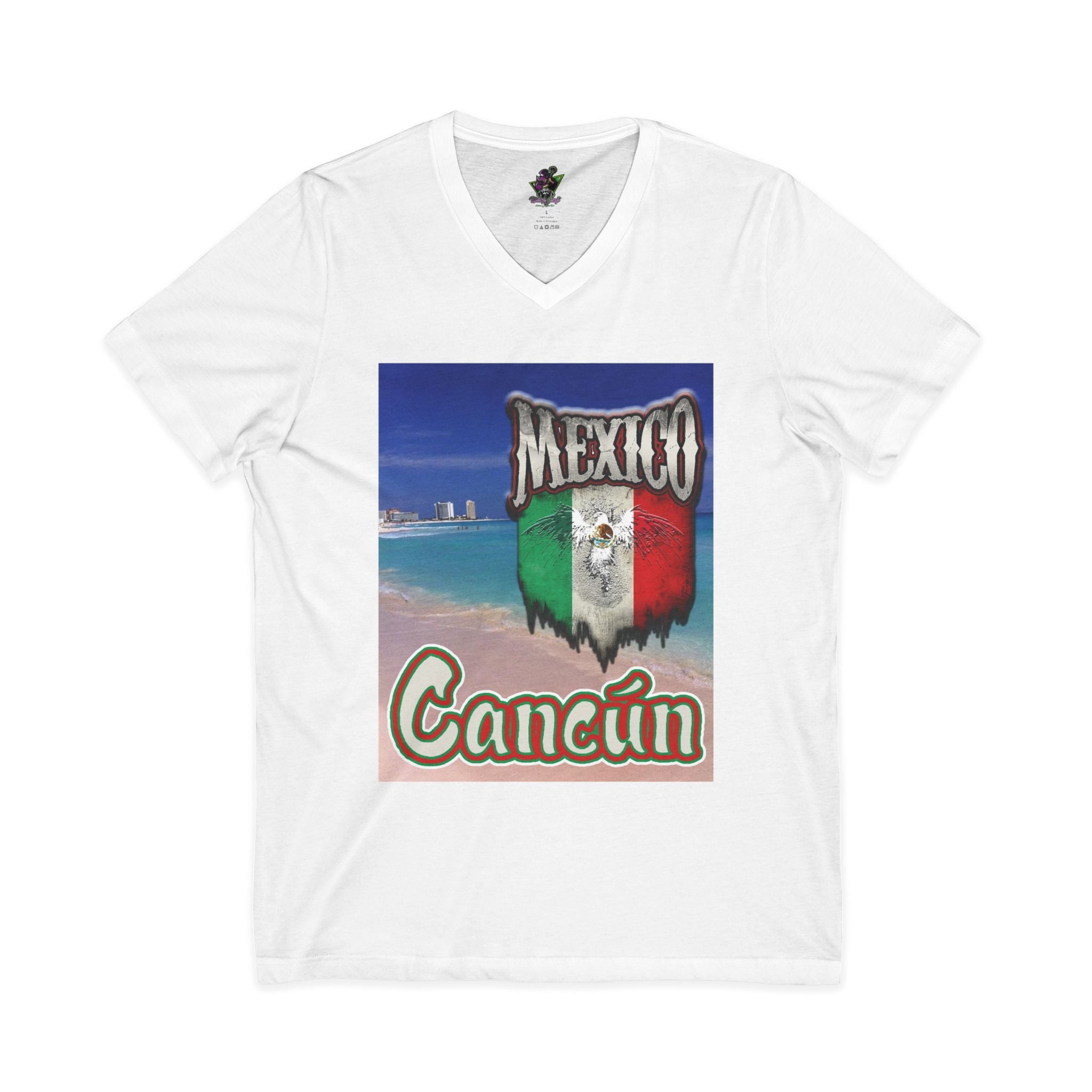 Cancún Mexico Beach / V-Neck Tee