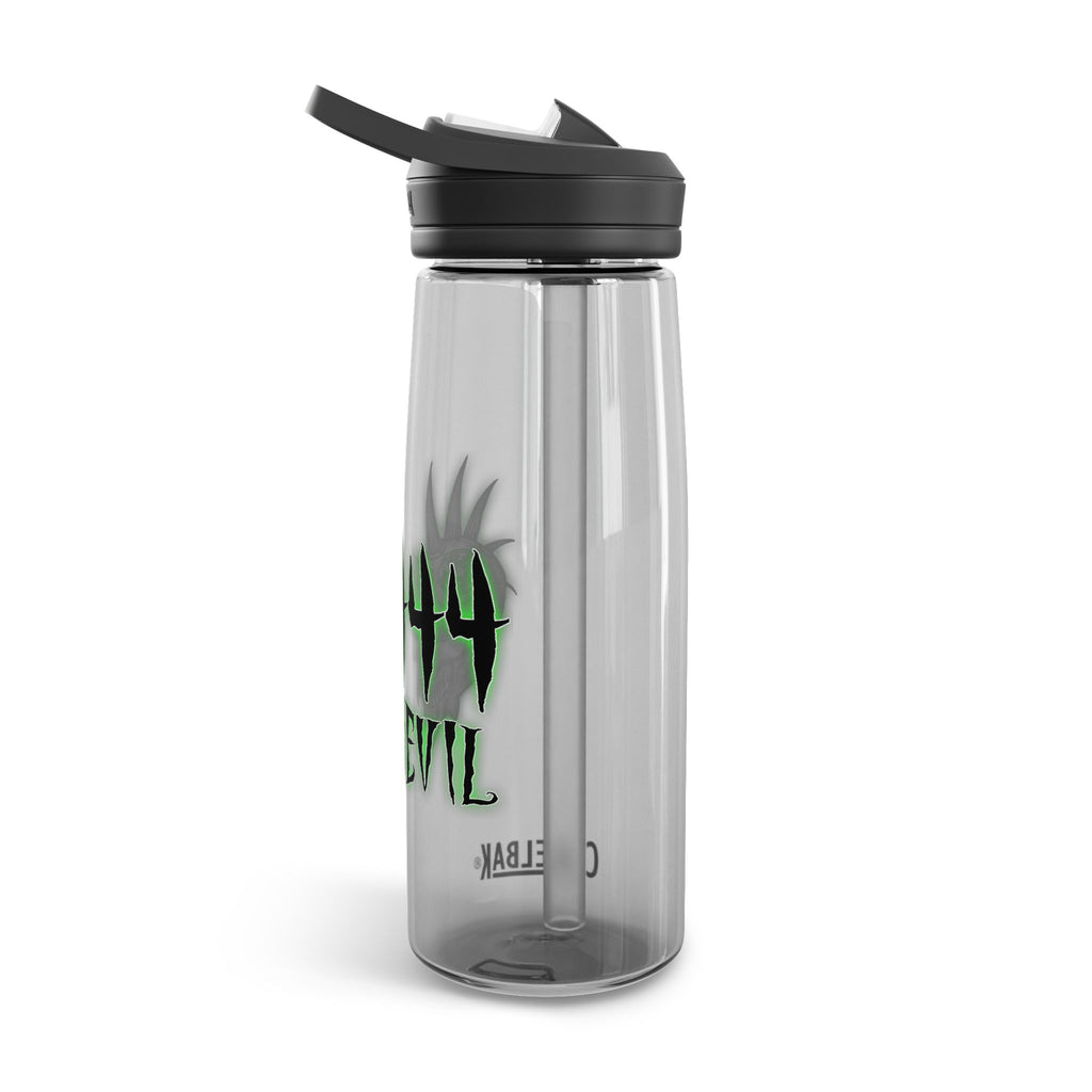 2/3 Evil Punk Skull / CamelBak Water Bottle 20/25oz