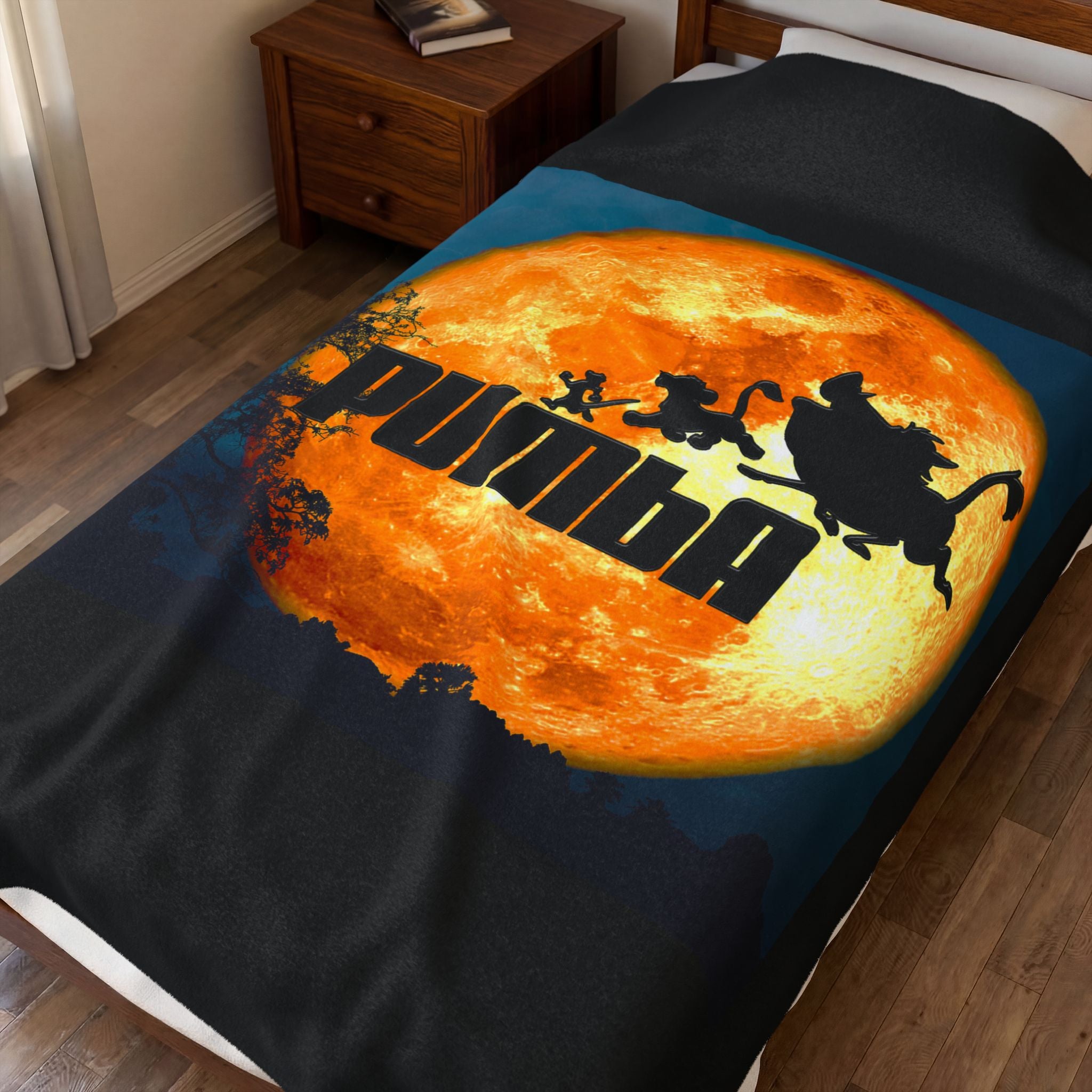 Pumba Moon / Velveteen Plush Blanket